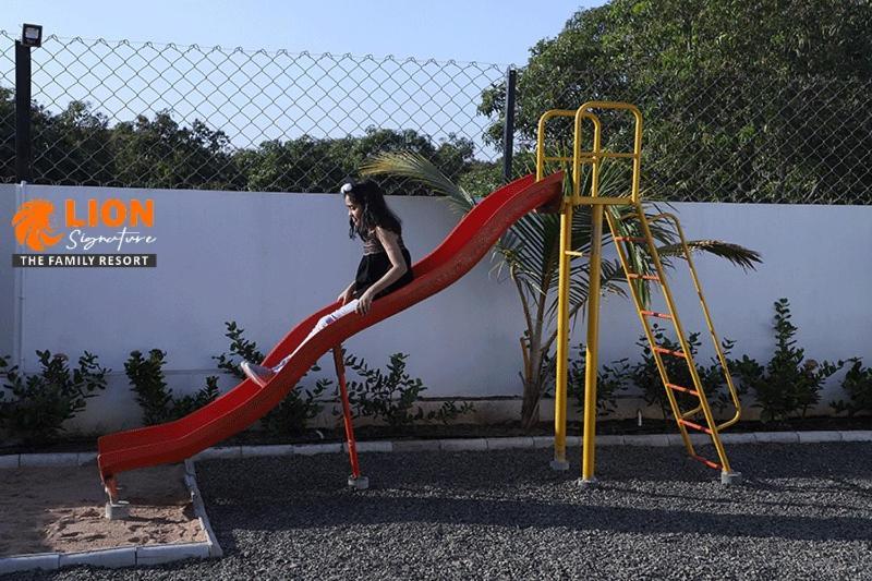 Lion Signature Family Resort ชาซันเกอร์ ภายนอก รูปภาพ