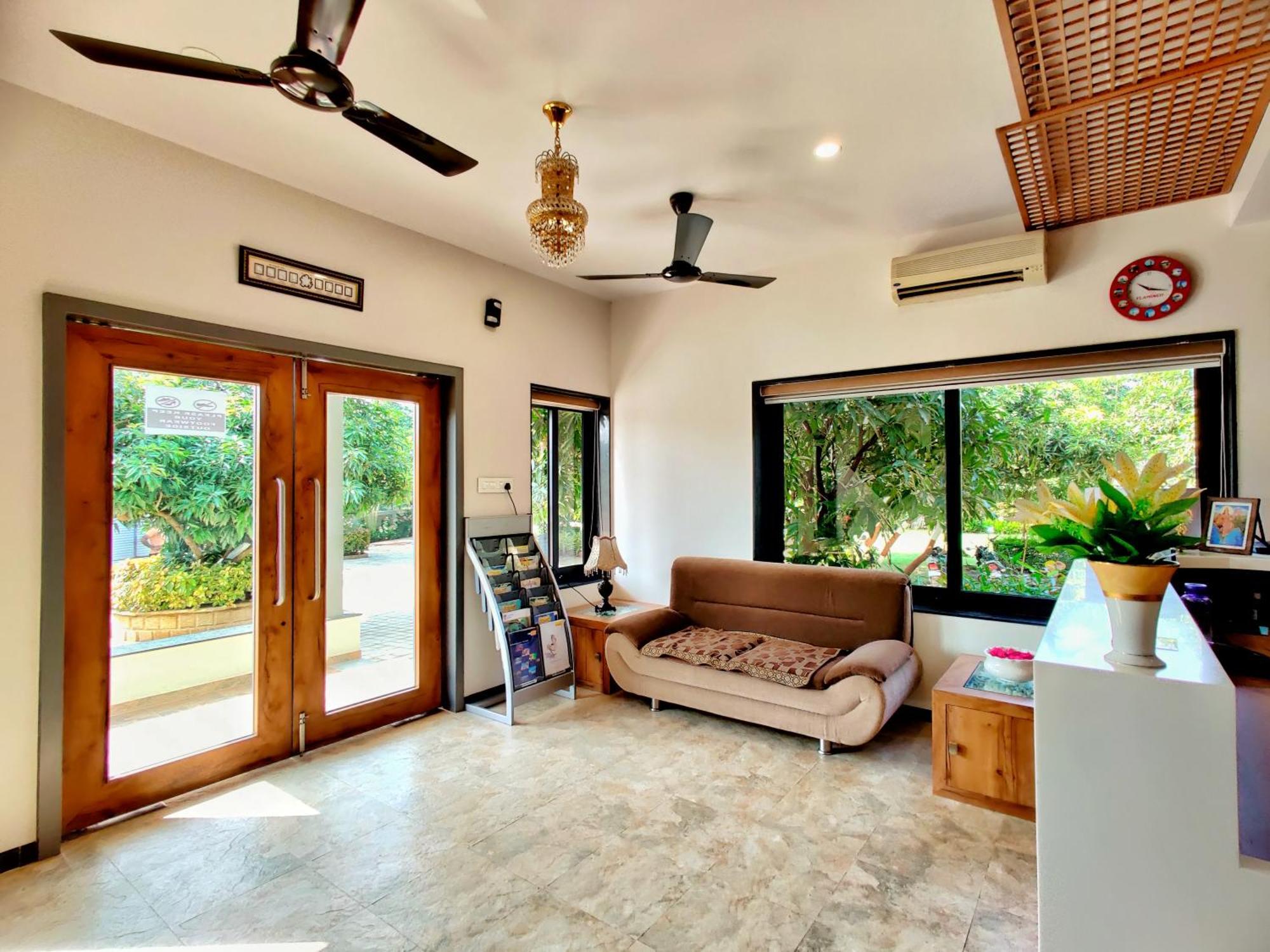Lion Signature Family Resort ชาซันเกอร์ ภายนอก รูปภาพ