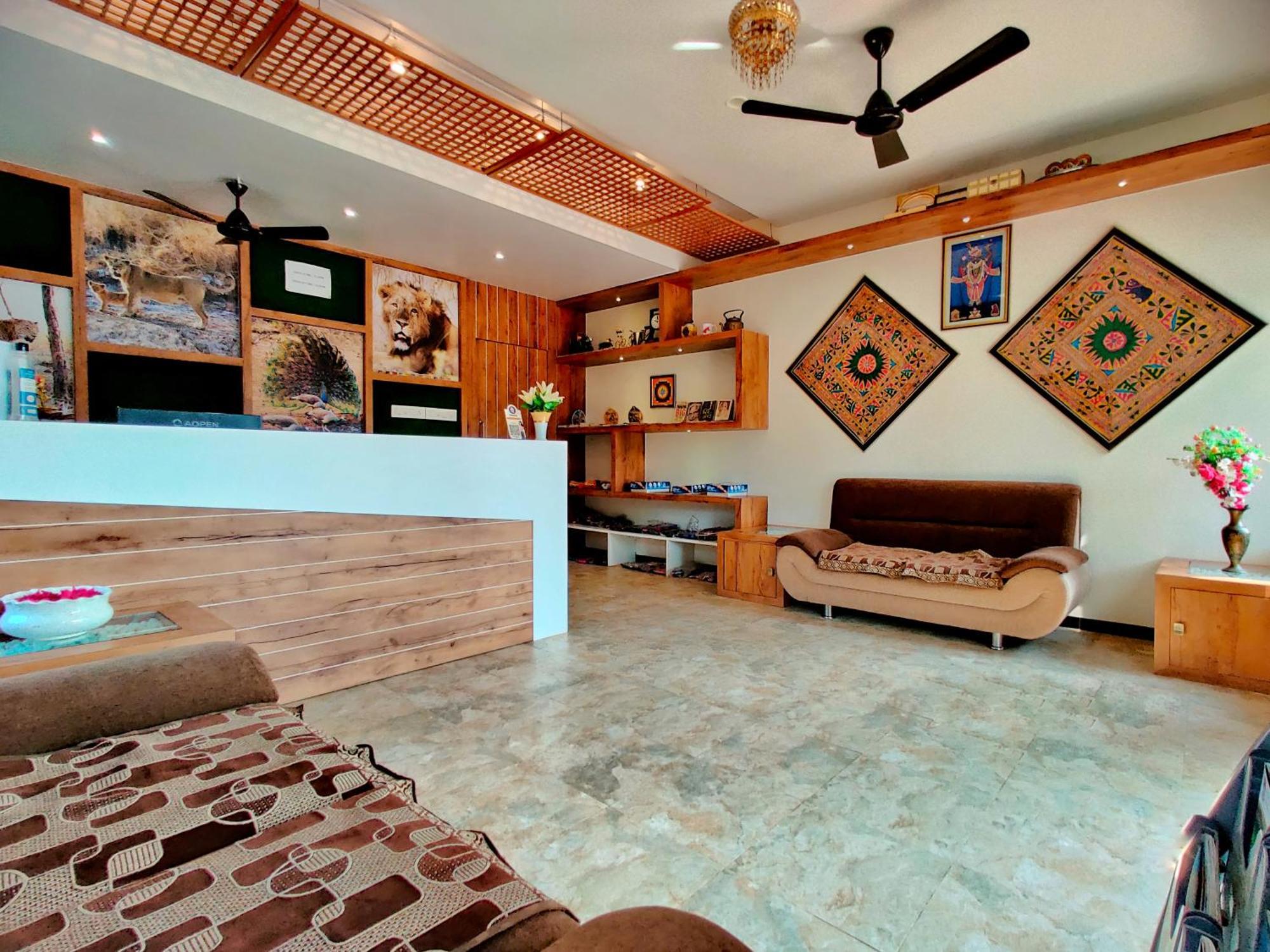 Lion Signature Family Resort ชาซันเกอร์ ภายนอก รูปภาพ